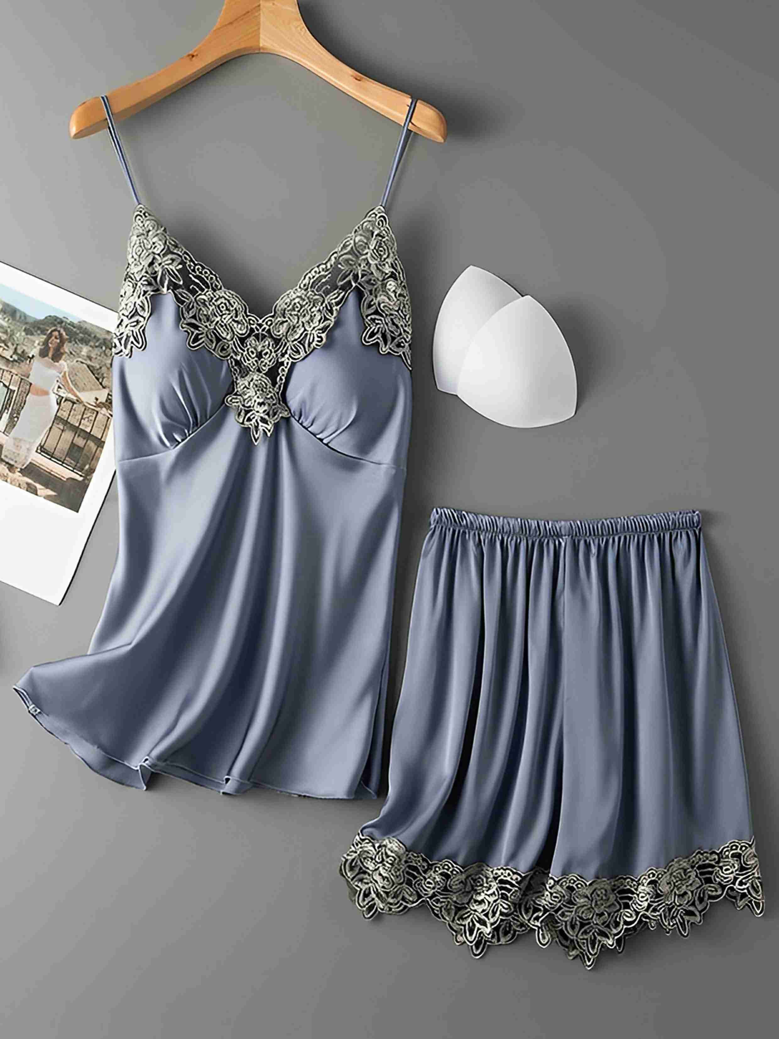 Grey-Night – shoppinggaardi