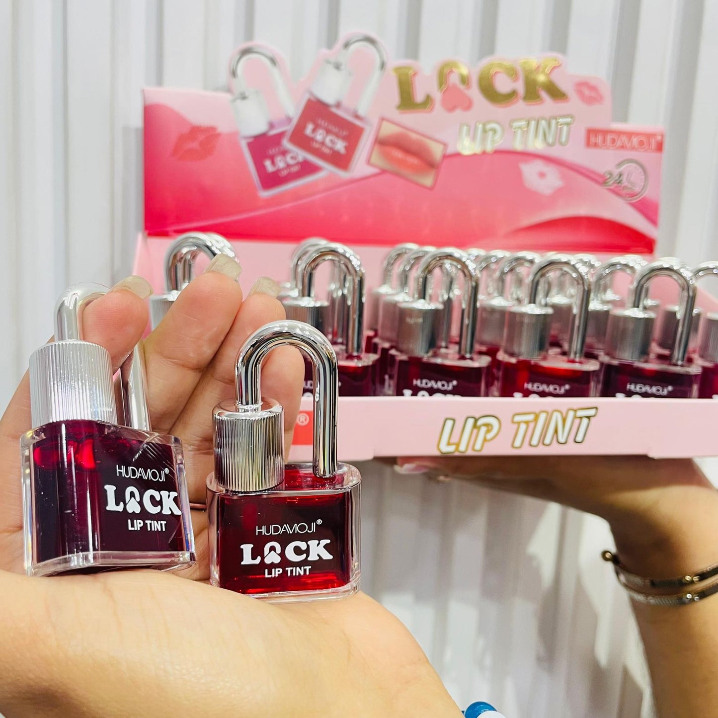Lock Lip Tint