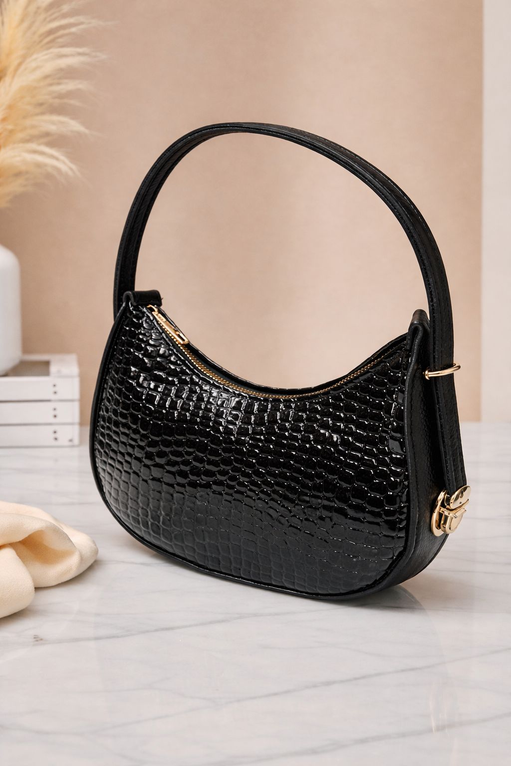 Moon Bag
