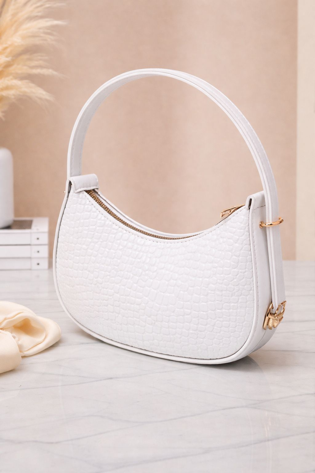 Moon Bag