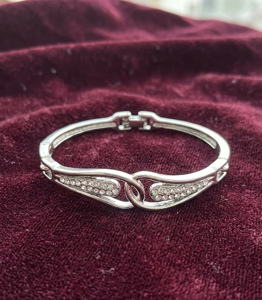 Openable Bangles