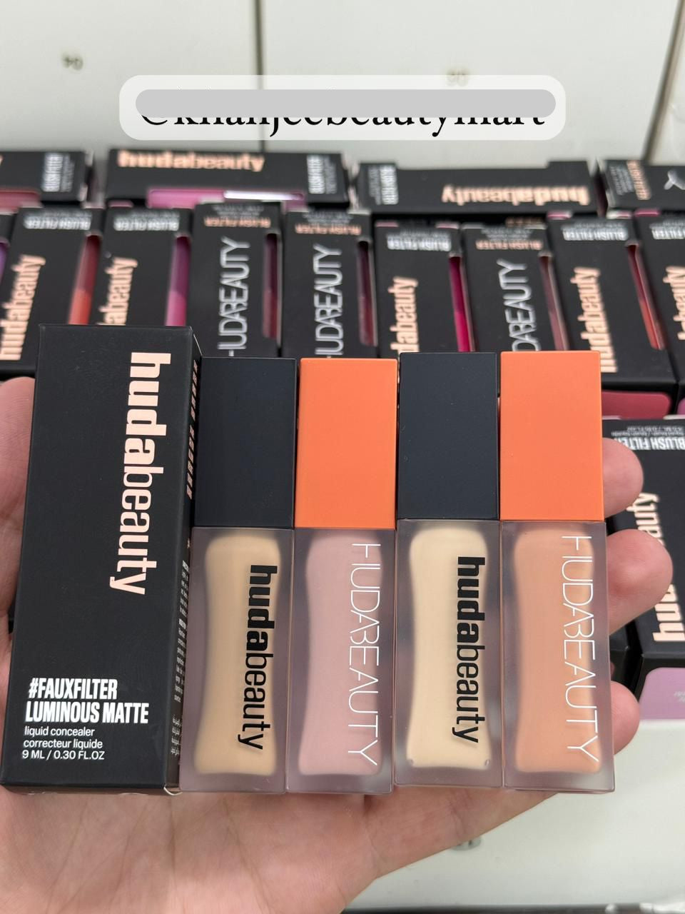 Pack of 4 Matte Liquid Concealer