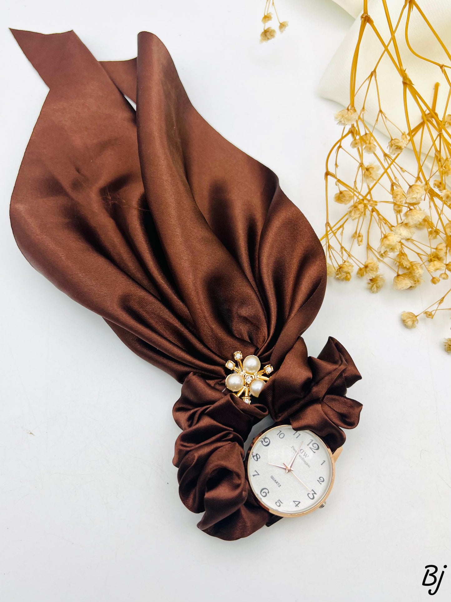 Scrunchie Watch