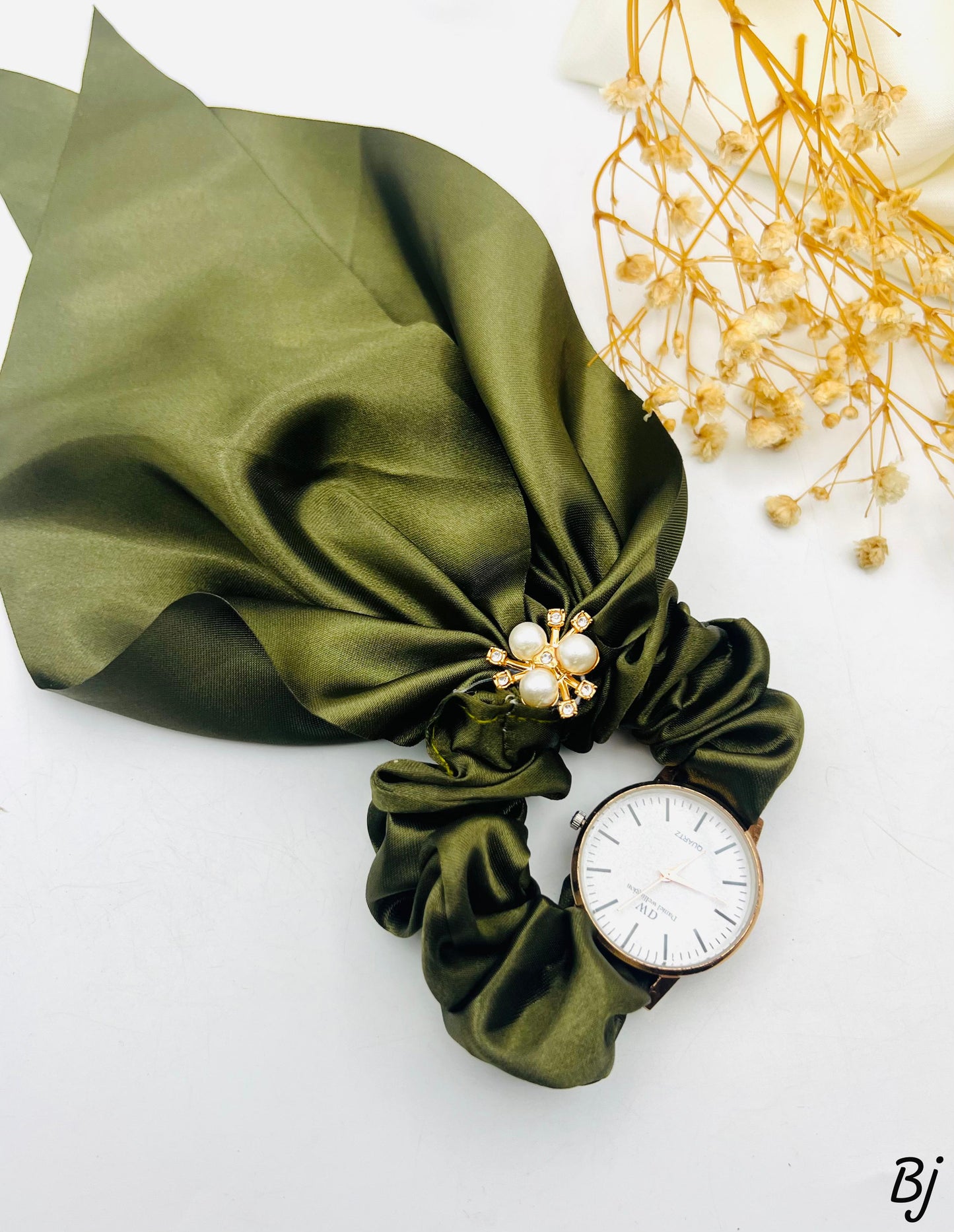 Scrunchie Watch