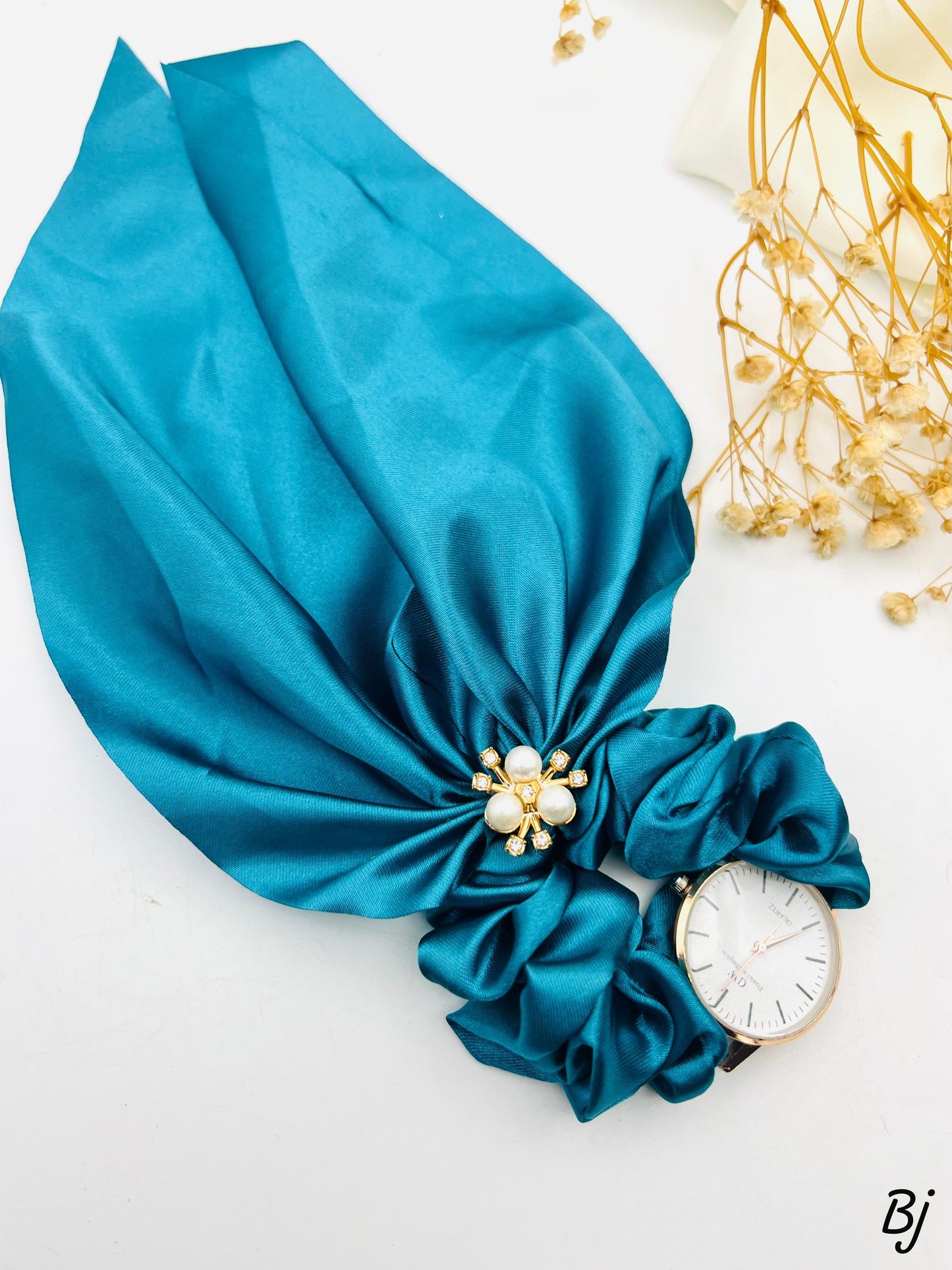 Scrunchie Watch