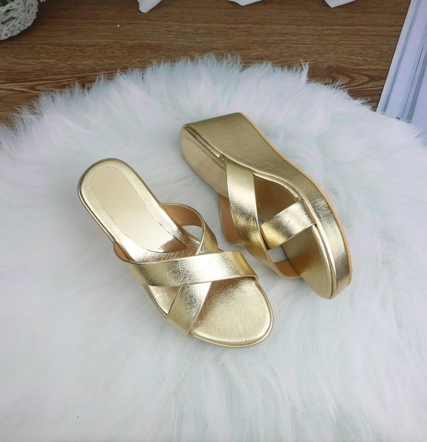 Shiny Chic