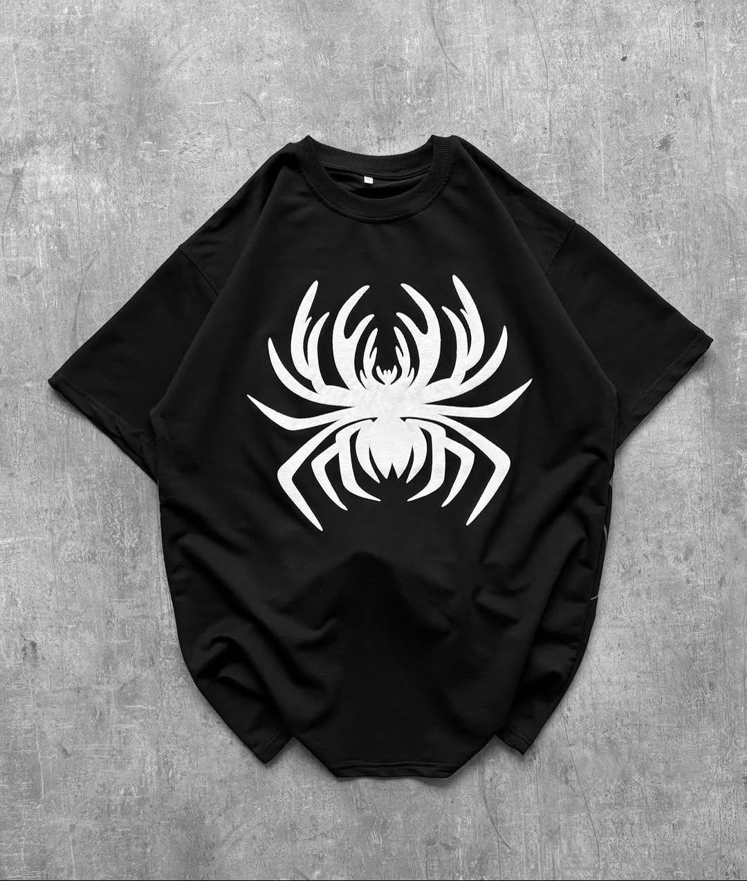 Spider Printed Drop Shoulder