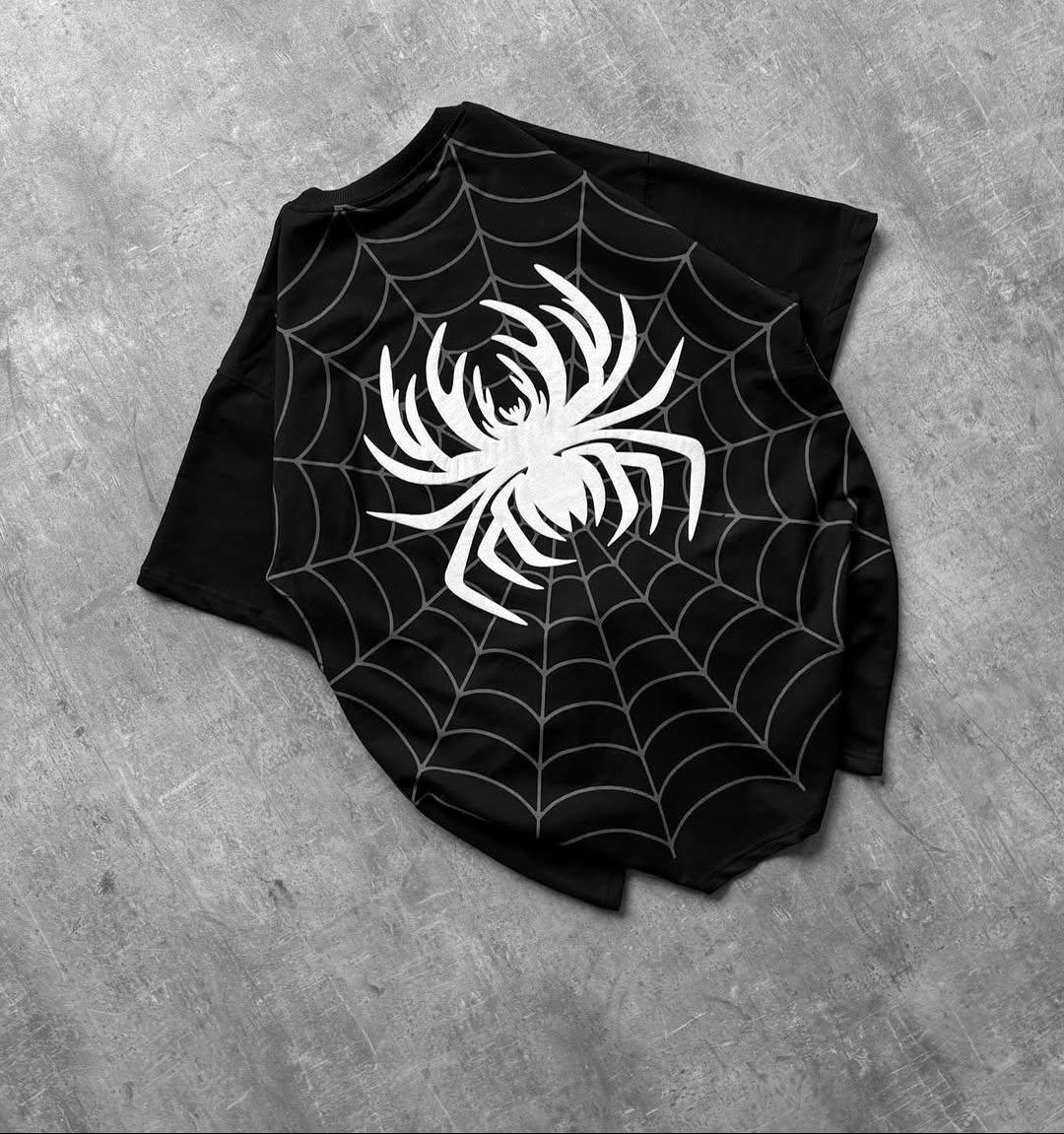 Spider Printed Drop Shoulder