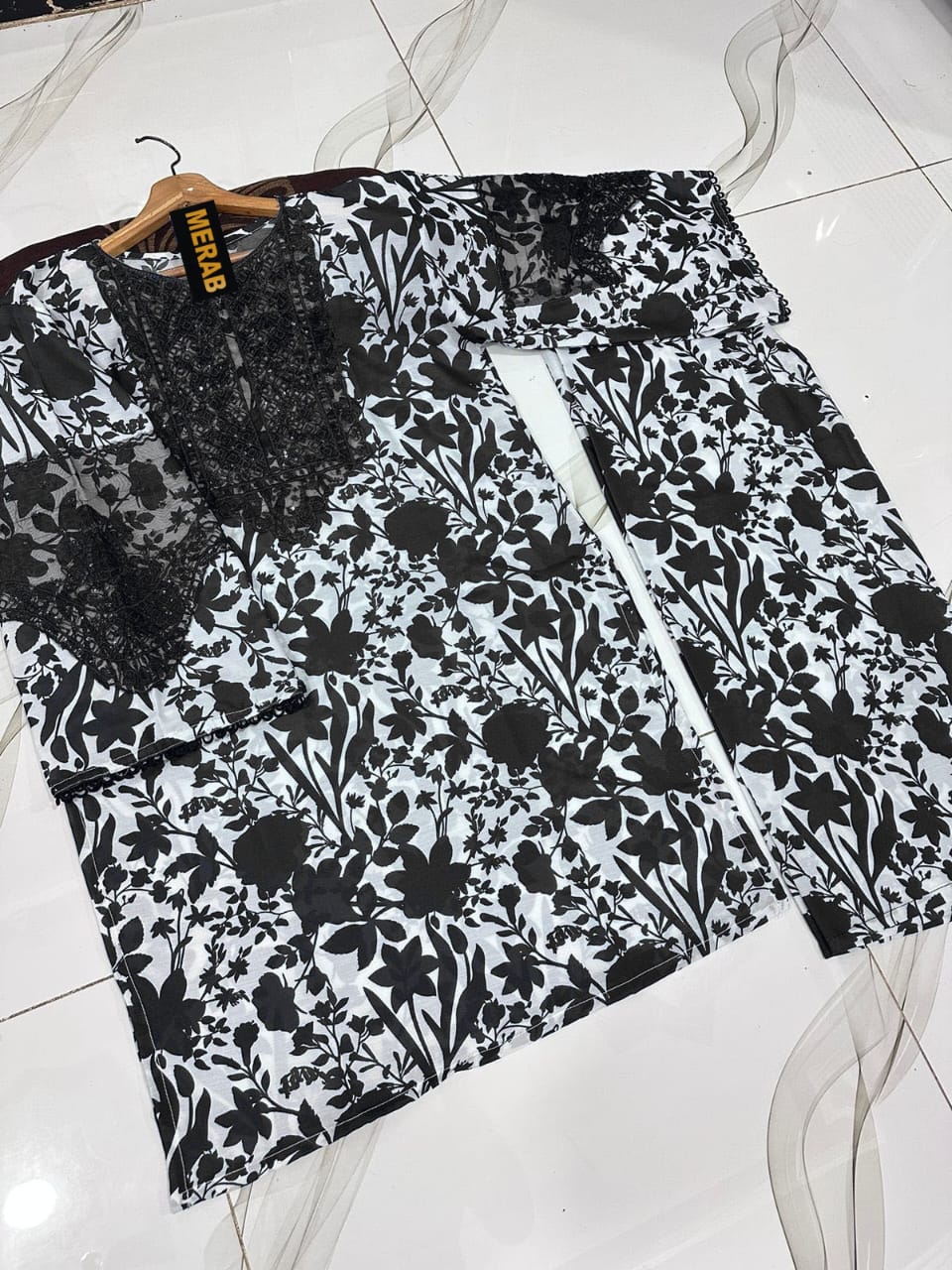 2 Pcs Swiss Lawn Suit