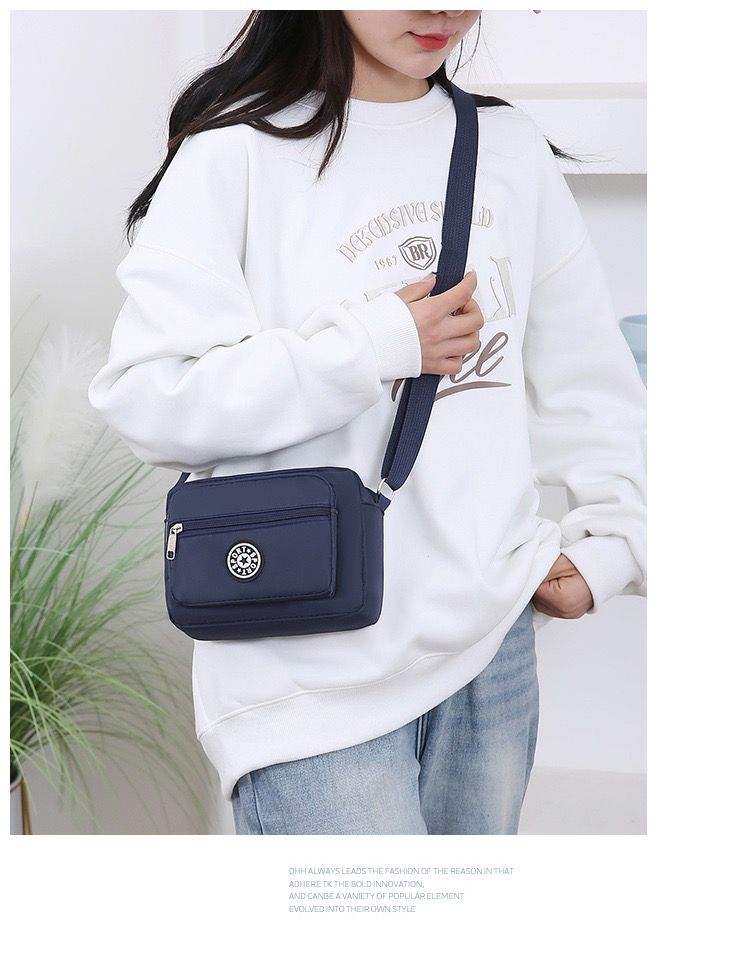Unisex Cross Body Pouch