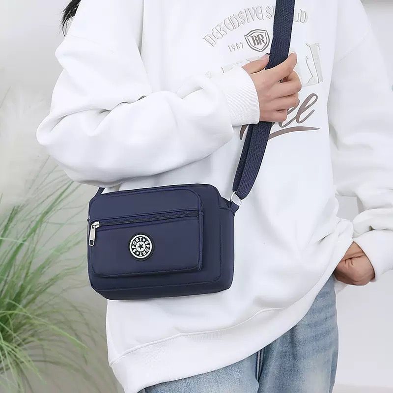 Unisex Cross Body Pouch