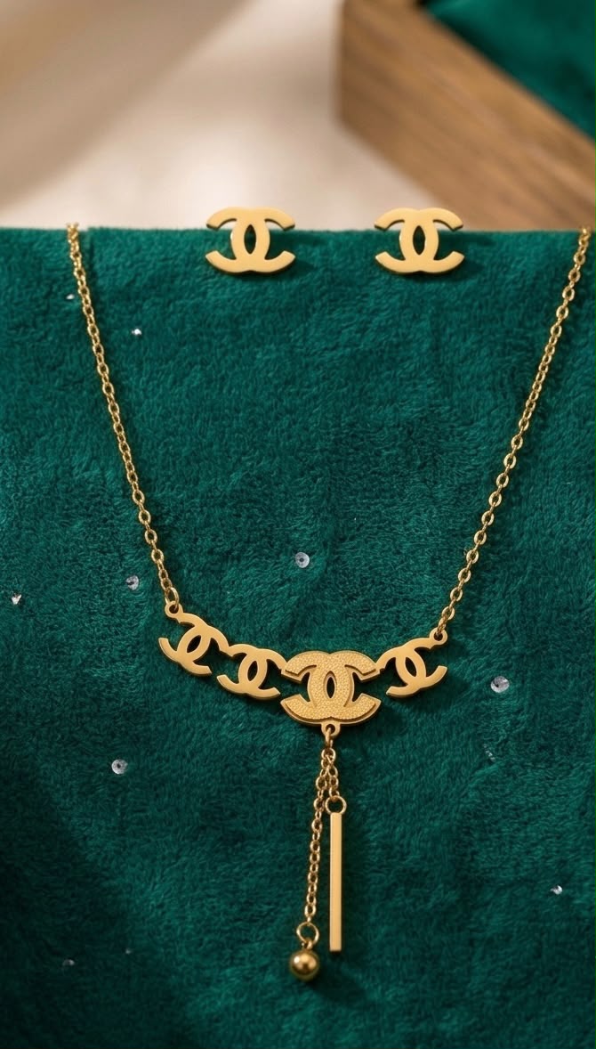 Waterproof Locket Set