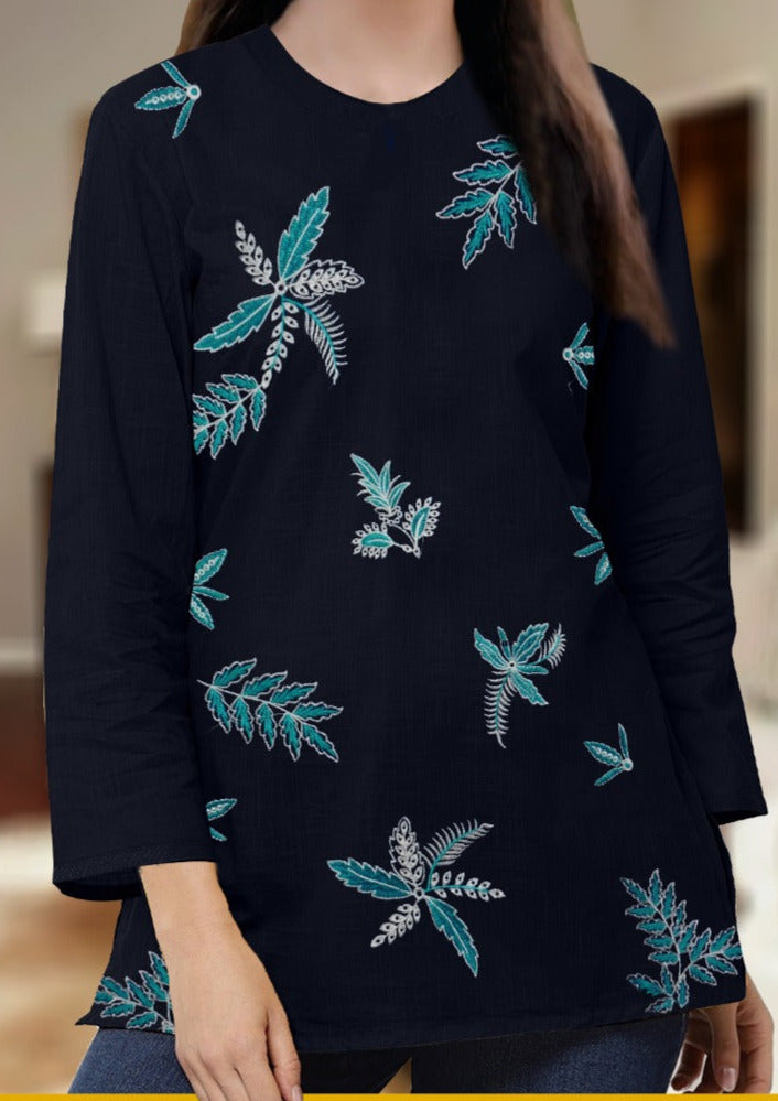 Embroidery top