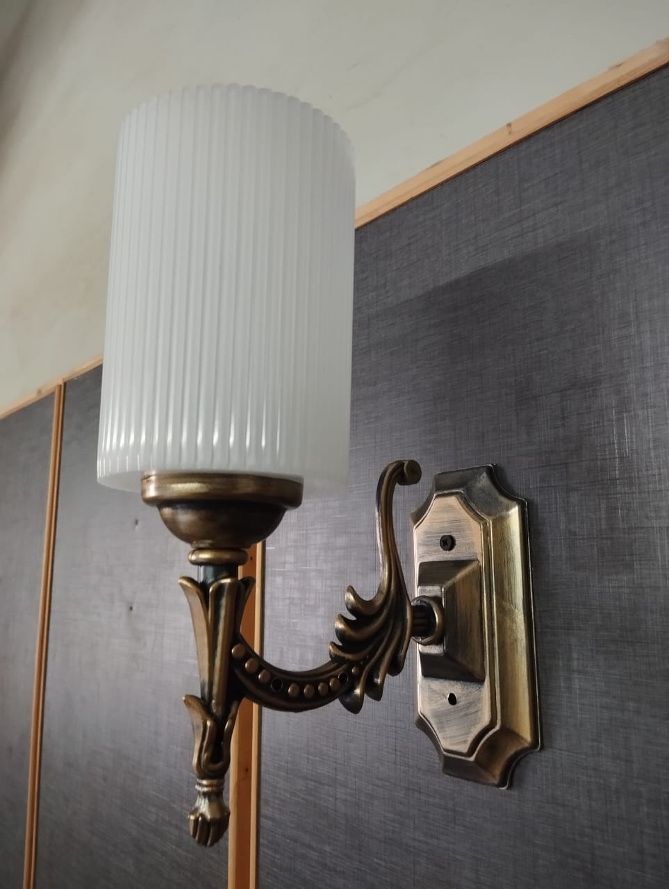 White Ribbed Wall Lamp with Brass Bracket