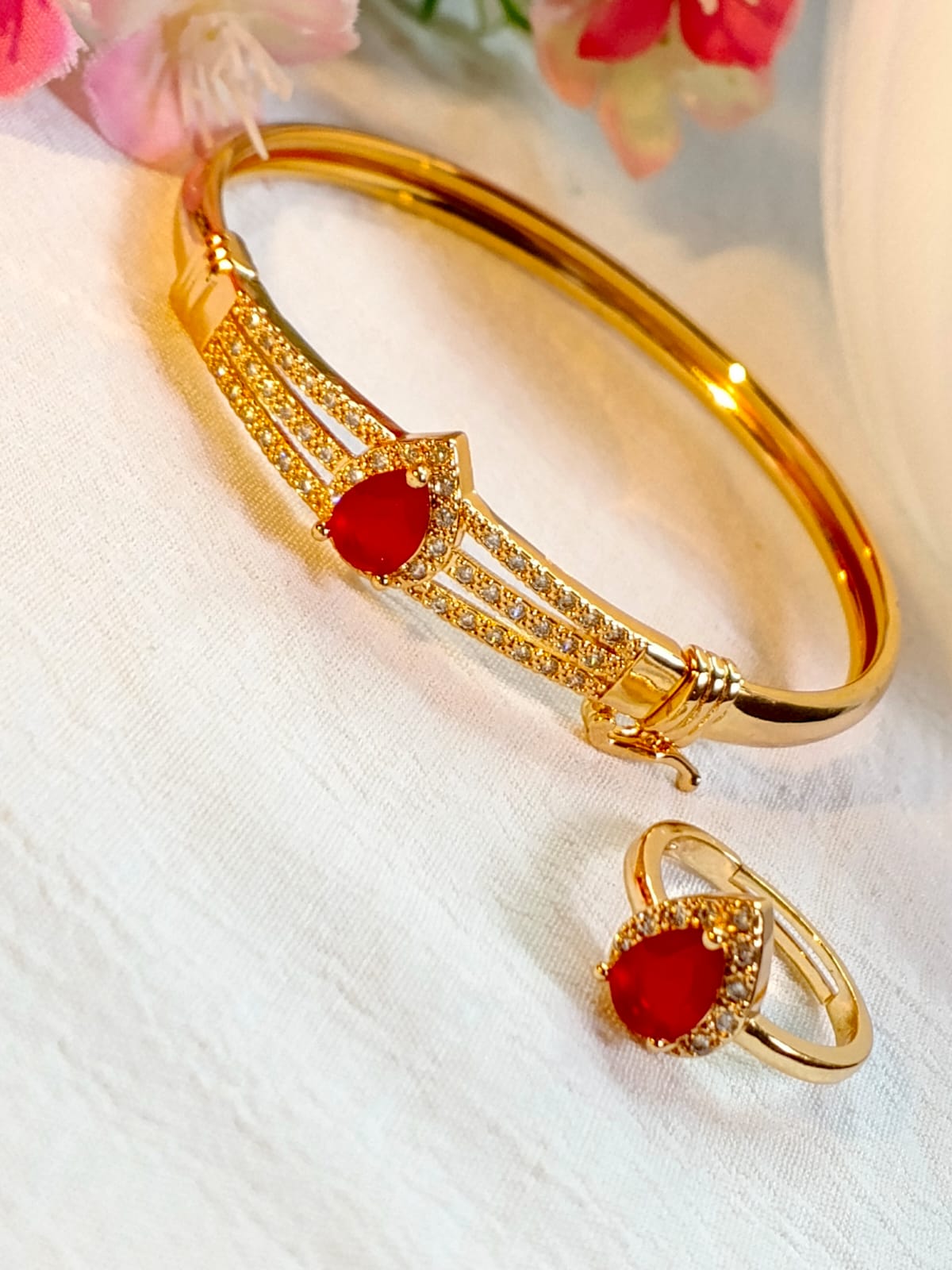 Zircon Bracelet