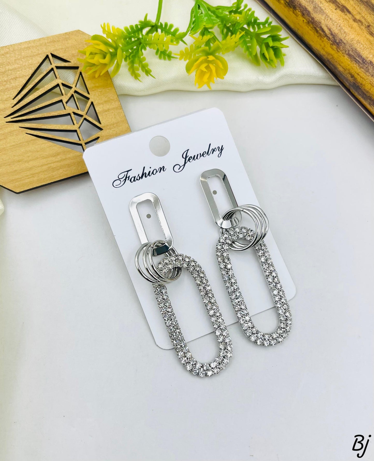 Zircon Earing