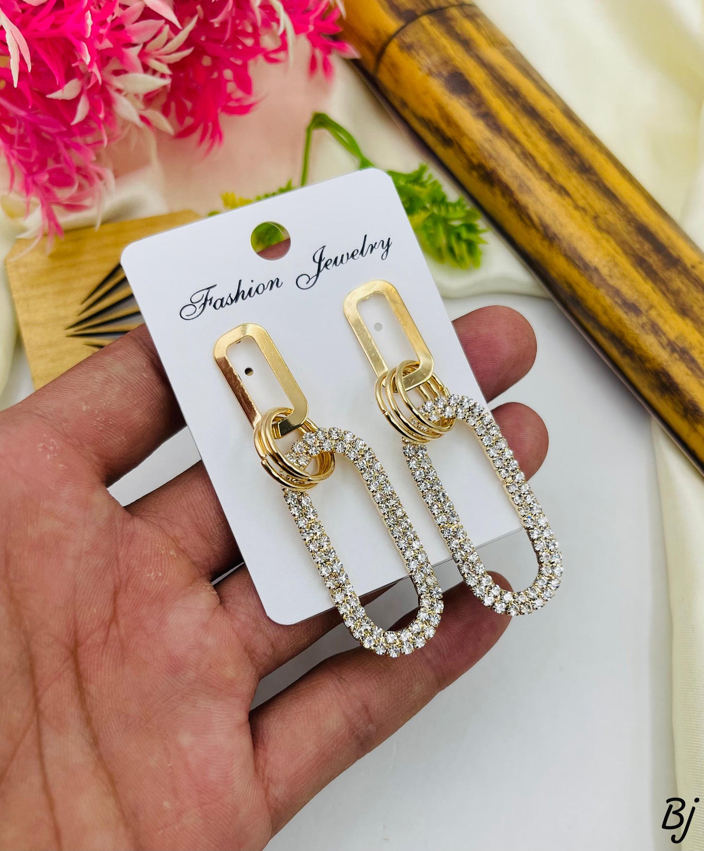 Zircon Earing