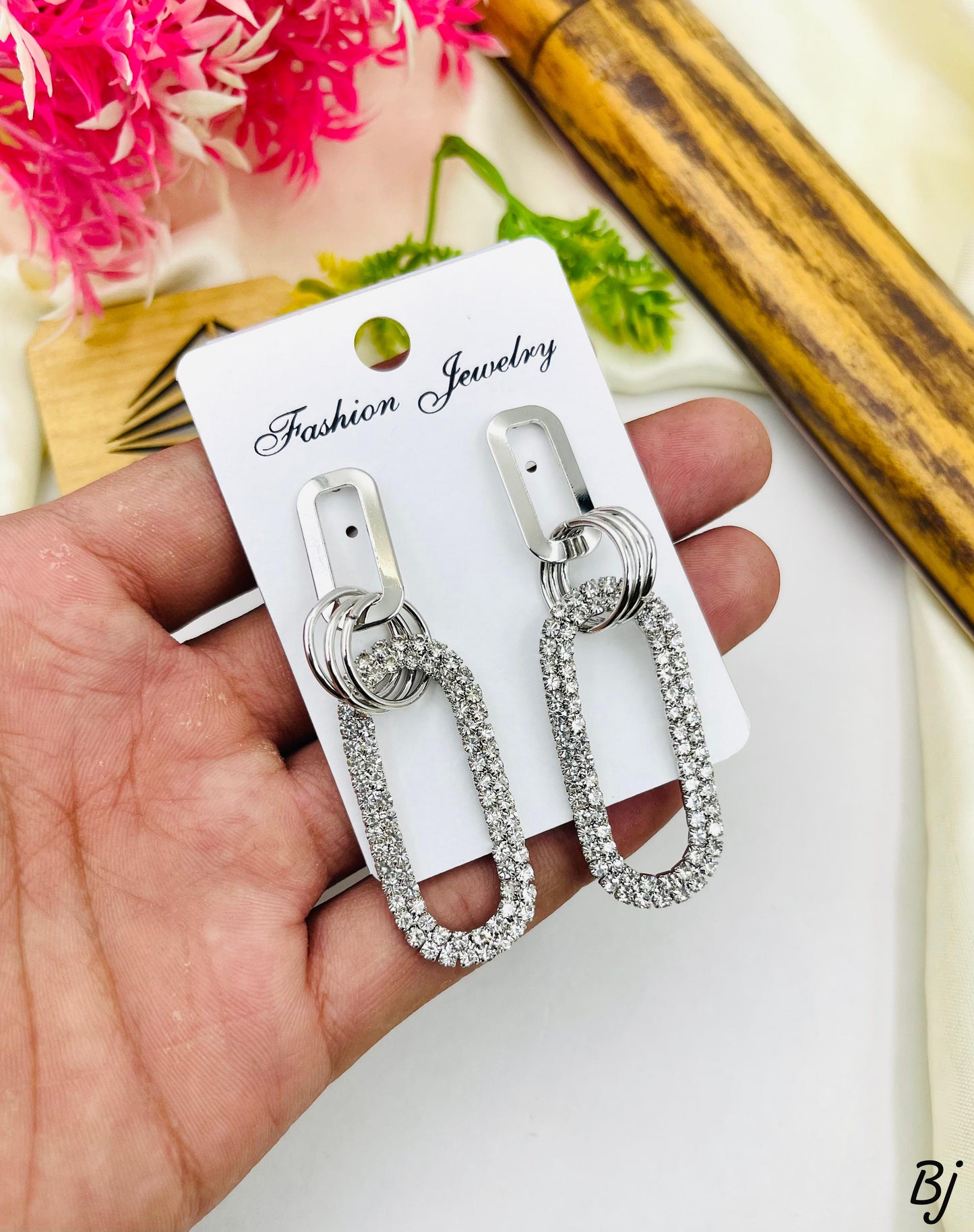 Zircon Earing