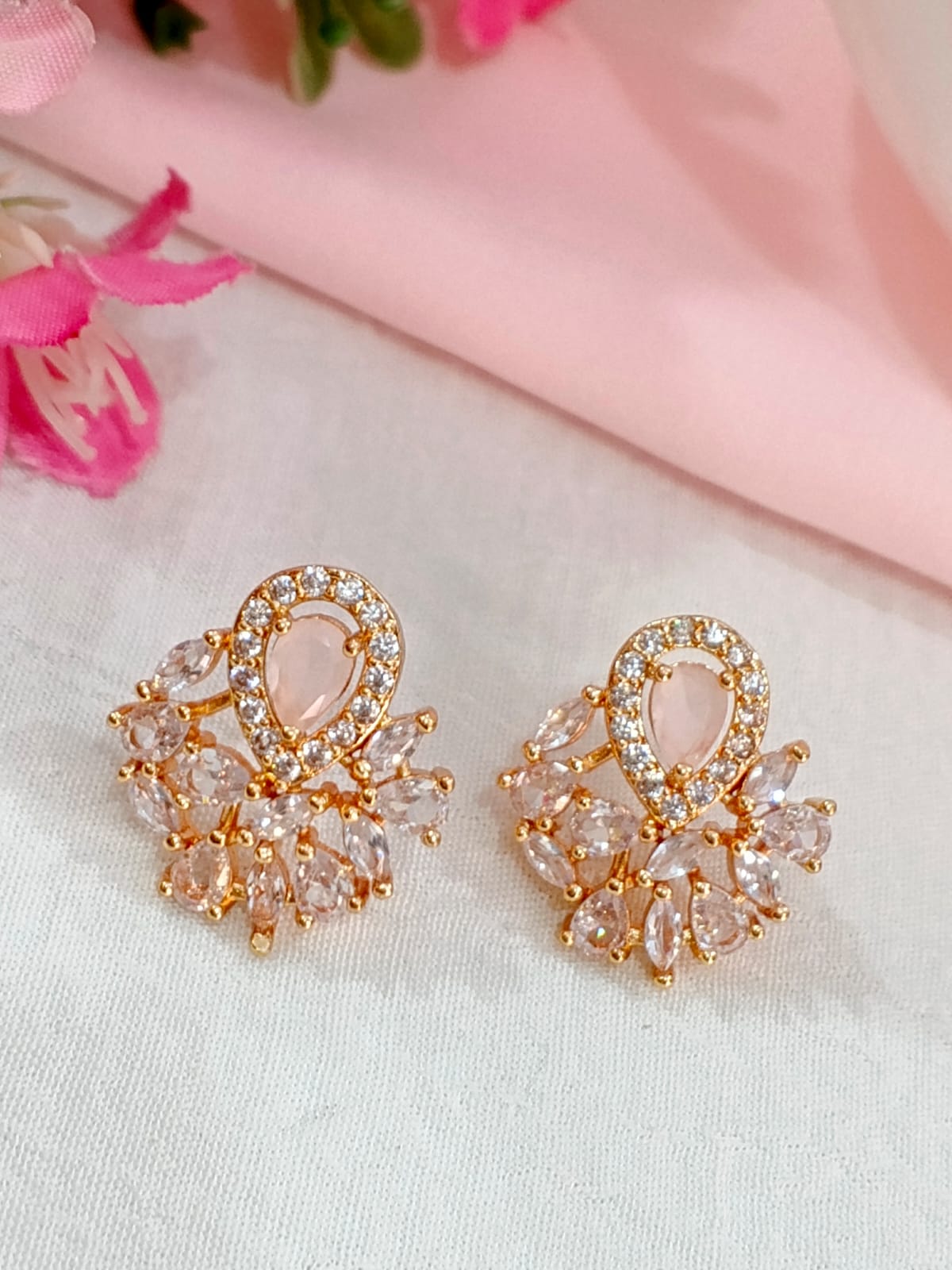 Zircon Earing