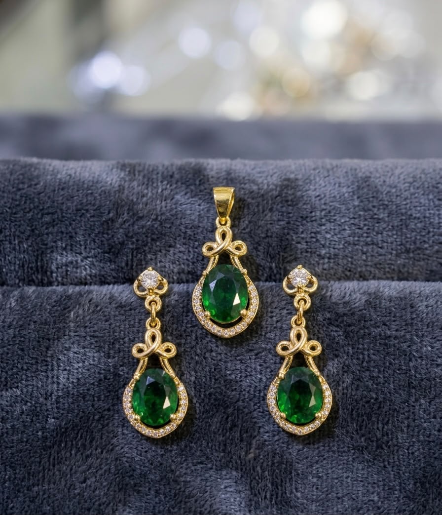Zircon Locket Set