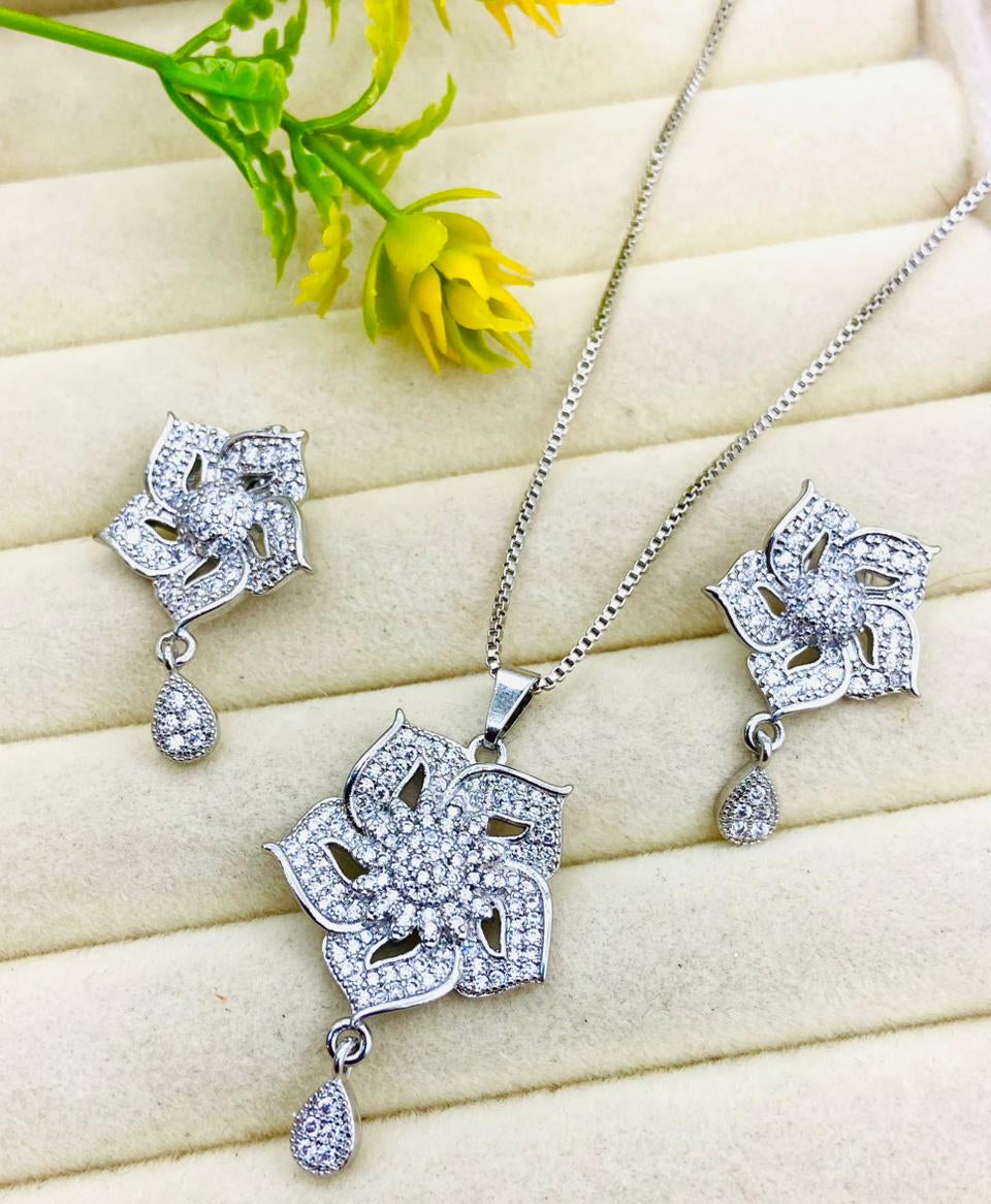 Zircon Locket Set