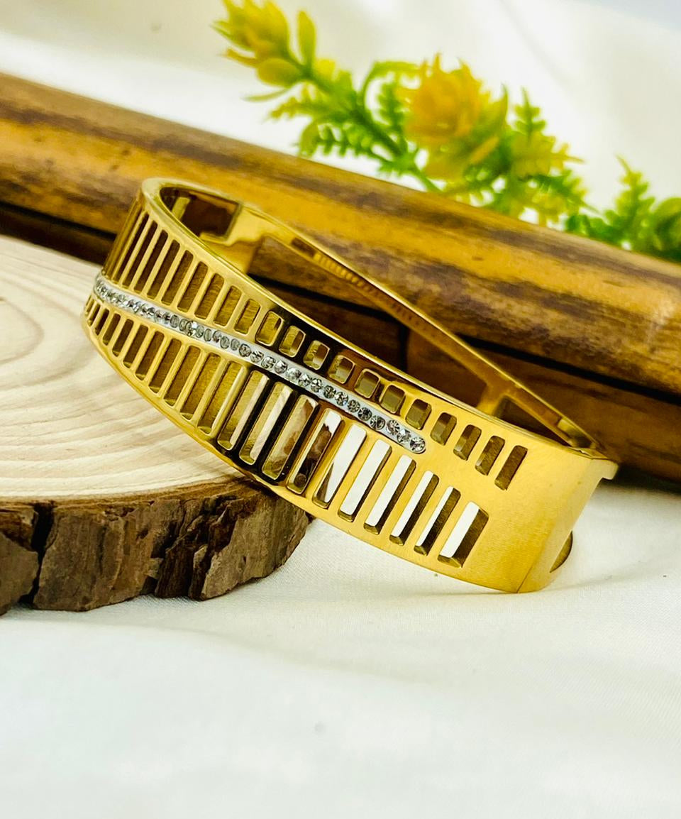 Zircon Stones Bracelet