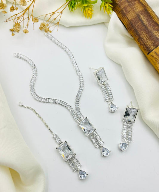 Zircon Stones Necklace Set