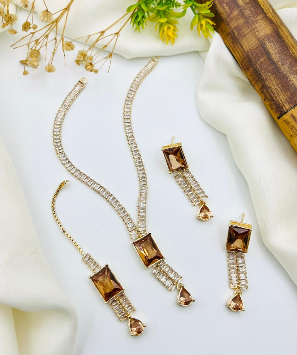 Zircon Stones Necklace Set