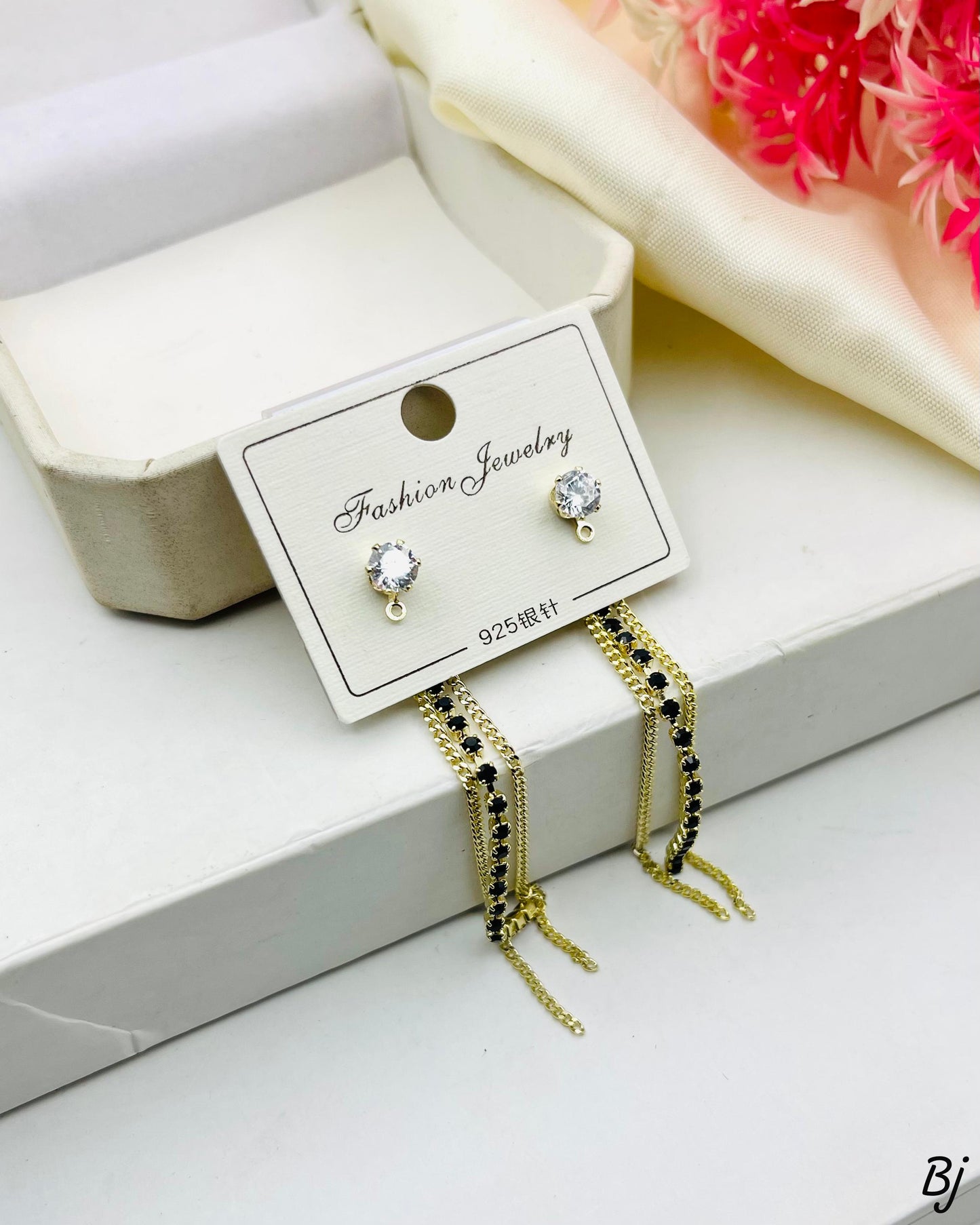 Zircon Studs